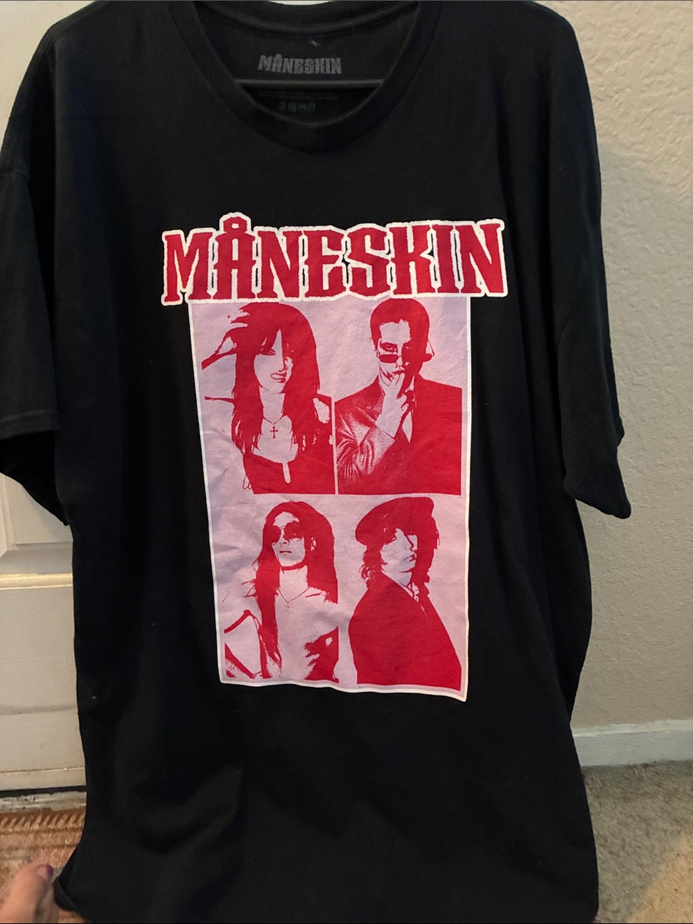 Black Short Sleeve Graphic Tee - Red Print